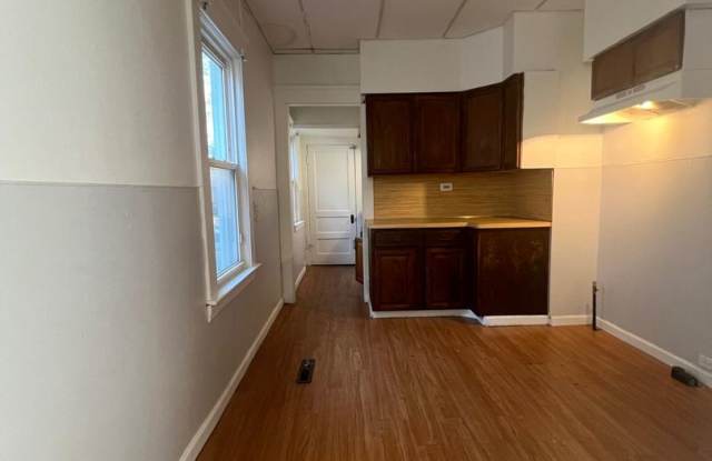 Beautiful 3 BR 1.5B near Art District Gallery 4