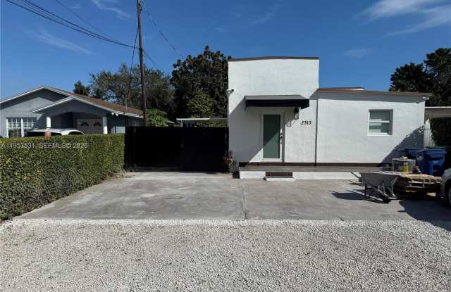 2313 SW 60th Ct photos photos 2313 SW 60th Ct photos photos