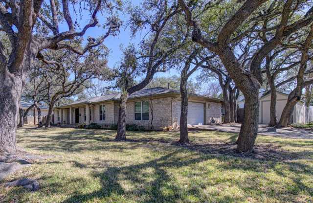 Charming 4-Bedroom Retreat in Northwest Hills photos photos