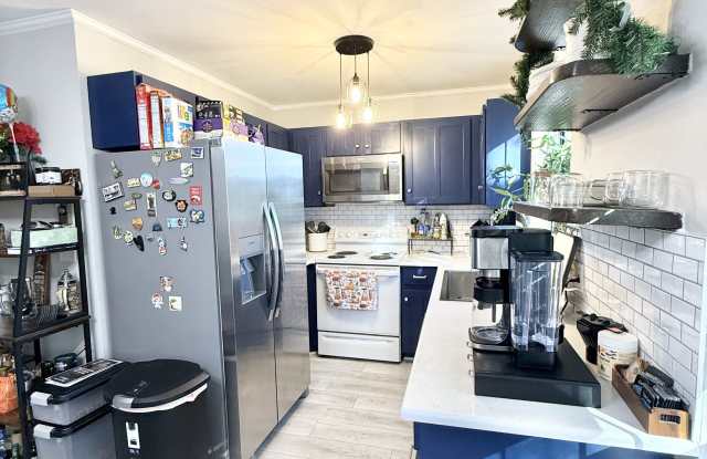3200 Azalea Drive Gallery 1