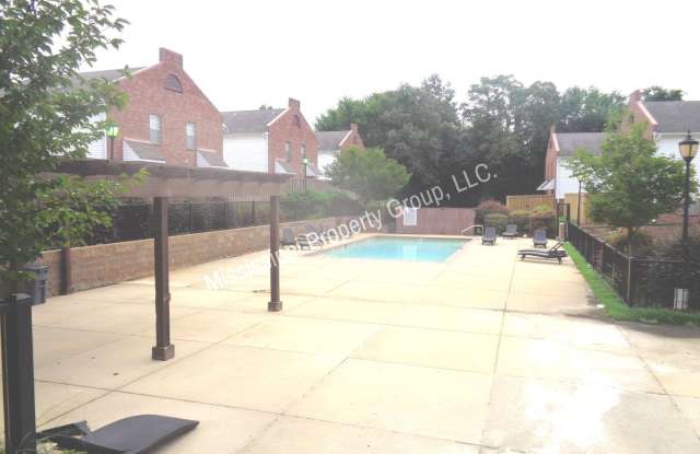 2BR/2.5BA FOR RENT Gallery 4