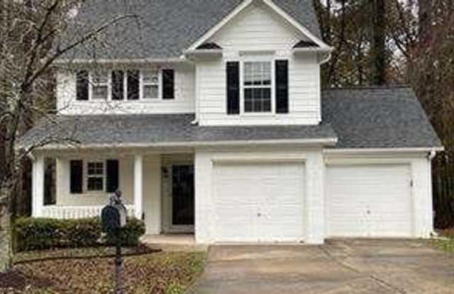 4217 Hunters Green Way NE photos photos