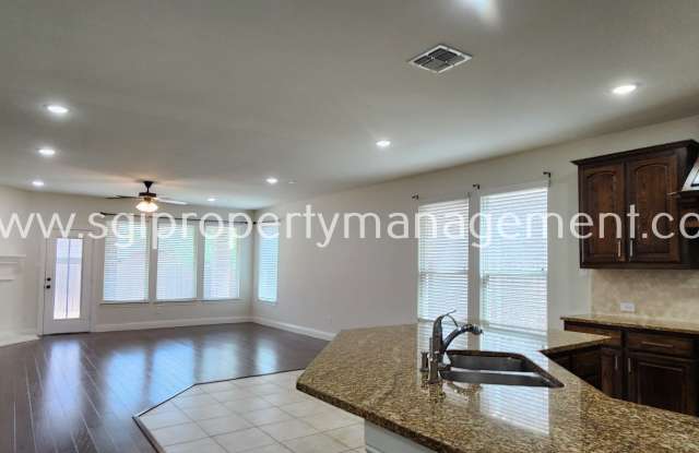 10308 Galveston Pl Gallery 4