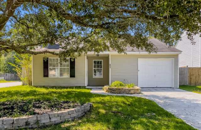 8203 Quail Hollow Court - 8203 Quail Hollow Court, Dorchester County, SC 29420