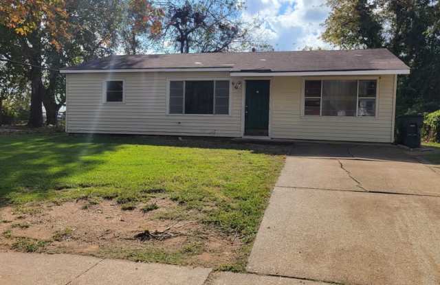 1105 Norris Drive - 1105 Norris Drive, Bossier City, LA 71111