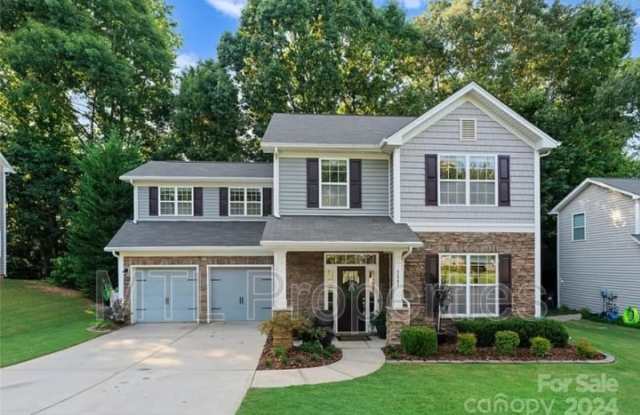 3042 Collin House Drive Gallery 1