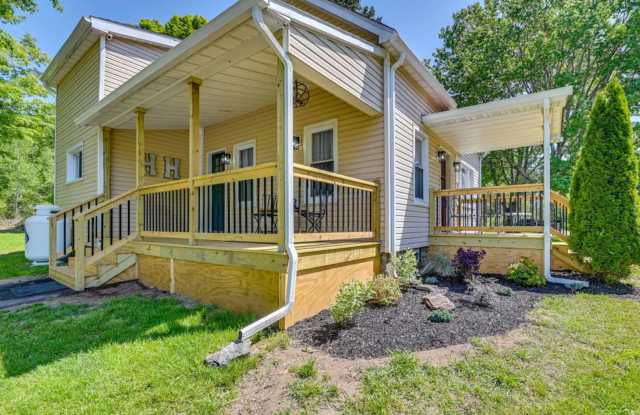 Spacious 4BR House in Gansevoort Gallery 3