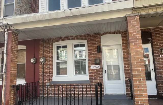 Newly Renovated 2 Bed/1 Bath in Whitman Park Neighborhood of Camden! photos photos