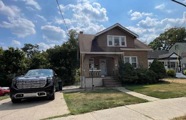 Highly desired Ft Thomas Community has a home for rent photos photos