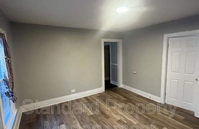 14 Bauer St (Upper) Gallery 2