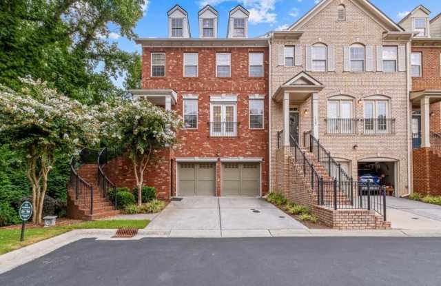 1820 Dorman Avenue NE photos photos