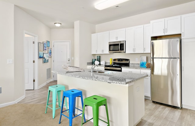 Oceans East Luxury Apartment Homes Gallery 2