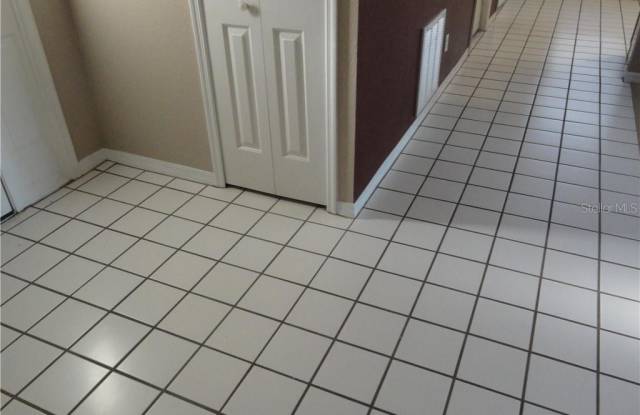 12234 UPSTREAM COURT Gallery 3