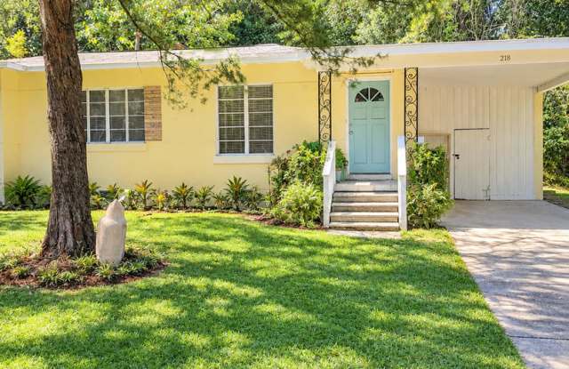 3 BR House Walking Distance to FSU! Available Fall 2027 photos photos 3 BR House Walking Distance to FSU! Available Fall 2027 photos photos