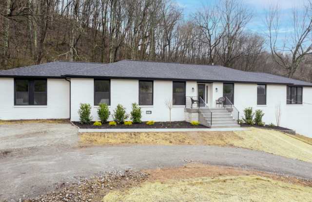 5527 Hillview Drive - 5527 Hillview Drive, Oak Hill, TN 37027