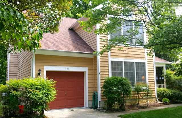 908 BERWICK Drive photos photos 908 BERWICK Drive photos photos