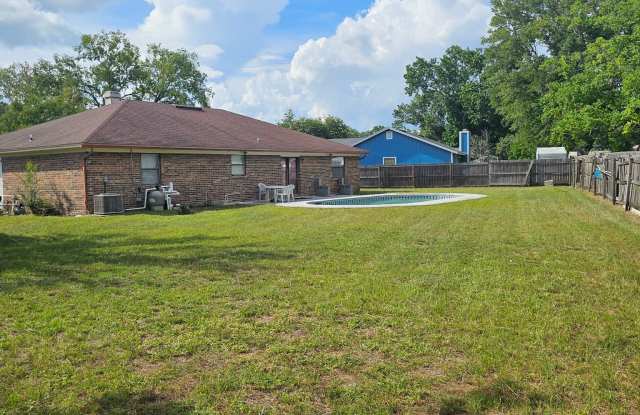 6523 Diamond Leaf Court South Gallery 3