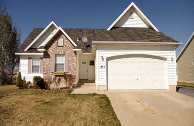 Spacious 5BR House in Syracuse - 1882 West 1300 South, Syracuse, UT 84075