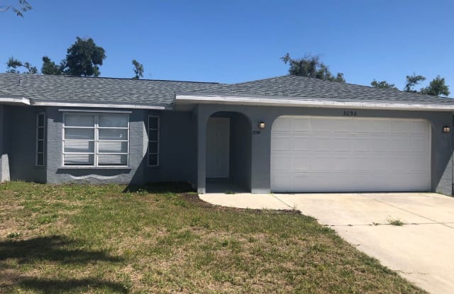 3098 Beacon Dr - 3098 Beacon Drive, Port Charlotte, FL 33952