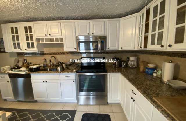4 Gore St Pl. photos photos