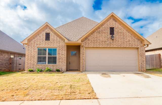 Available Now! Stunning 3 Bedroom 2 Bath Home in Whitehouse! photos photos