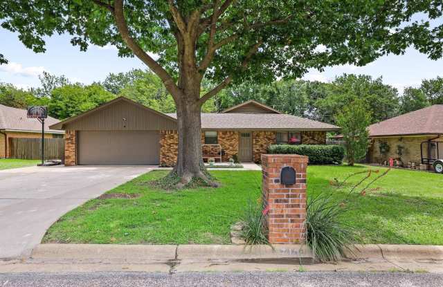 713 Patricia Drive Gallery 2