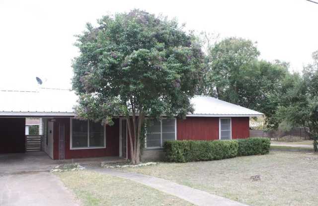 403 Fairview Dr photos photos