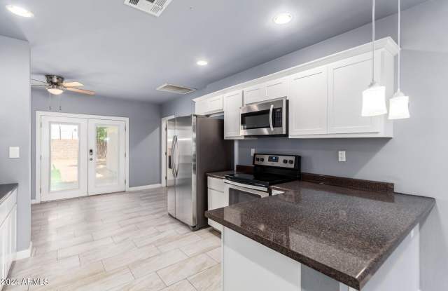 1636 E WHITTON Avenue - 1636 East Whitton Avenue, Phoenix, AZ 85016