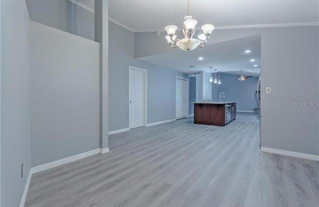 2038 W CROWLEY CIRCLE Gallery 3