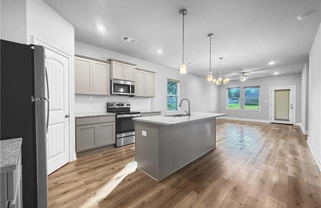 51201 RIVER BEND Drive Gallery 3