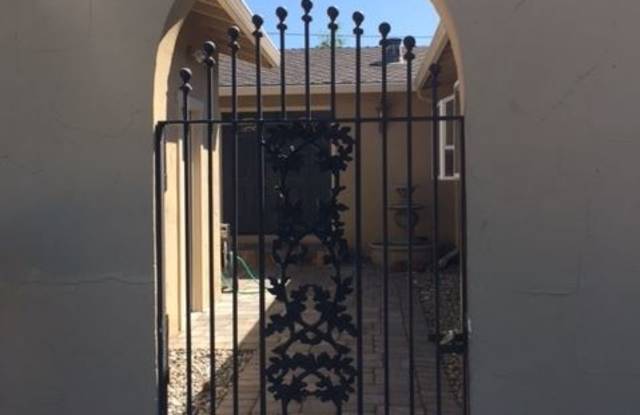 6382 MENLO DRIVE Gallery 4