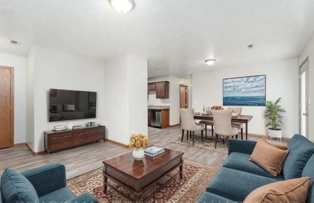 TRANQUIL 2 BEDROOM TWINHOME IN BALTIC, LUXURY OF SMALL TOWN LIVING WHILE MINUTES TO SIOUX FALLS photos photos