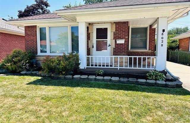 18028 Empire Avenue photos photos