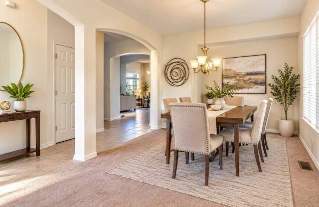 2004 Fieldstone Court Gallery 3
