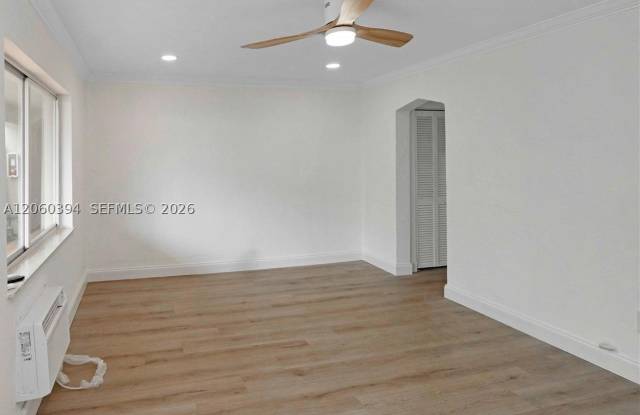 6831 Abbott Ave Gallery 4