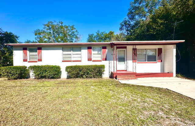SPECIAL AVAILABLE, Cozy House For Rent, JAX Heights photos photos
