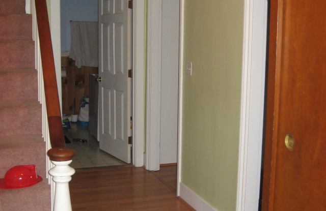 5 Kings Ct Gallery 3