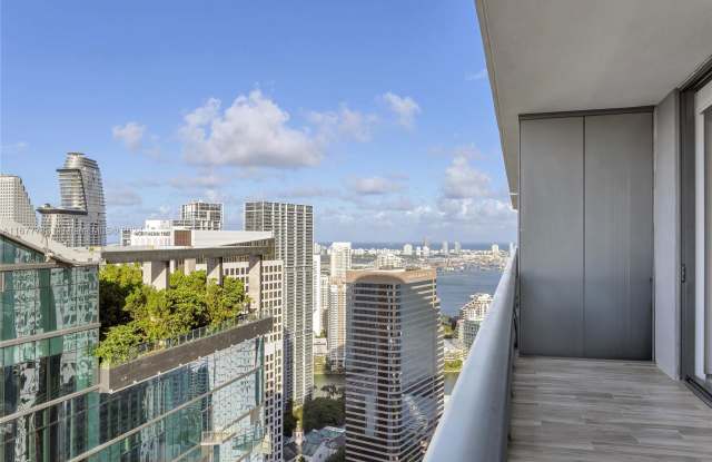 801 South Miami Avenue Gallery 2