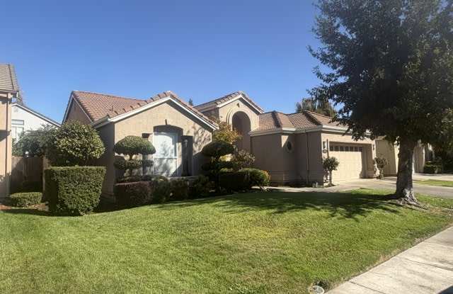 3349 Willowbrook Circle Gallery 3