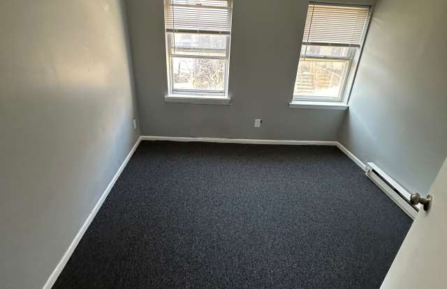 1146 Shields Pl Gallery 2