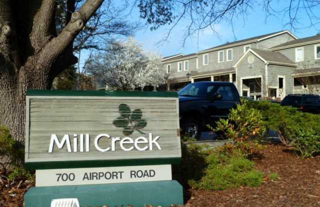 Available Now! Updated 2br 2ba Garden-Style Condo in Mill Creek! Walk to Campus photos photos