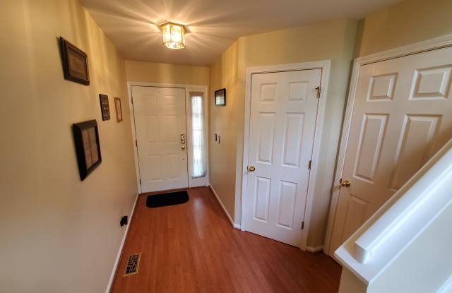 179 Holmes Way Gallery 2