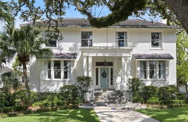 119 AUDUBON Boulevard photos photos