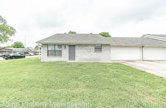 1822 S. 14th Street - 1822 South 14th Street, Rogers, AR 72758