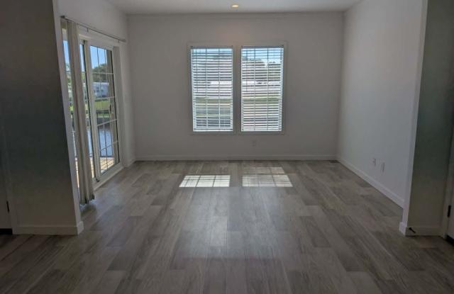 5702 Blue Harbor Drive Gallery 3