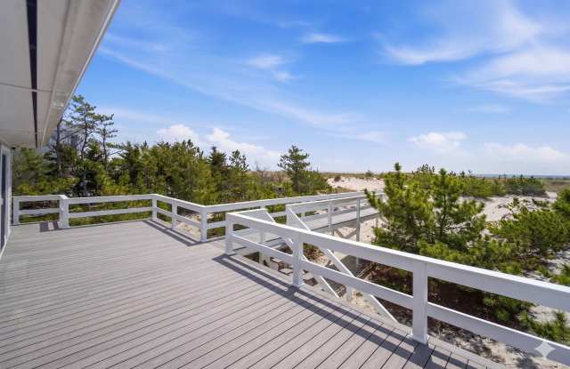 355 DUNE RD Gallery 2