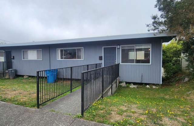 Upgraded Duplex in Eureka! photos photos Upgraded Duplex in Eureka! photos photos