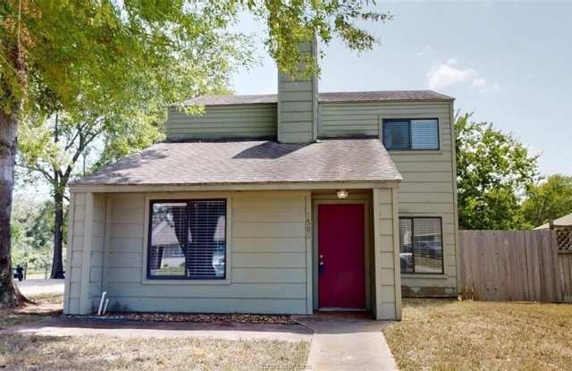 1506 Lemon Tree Lane Gallery 1