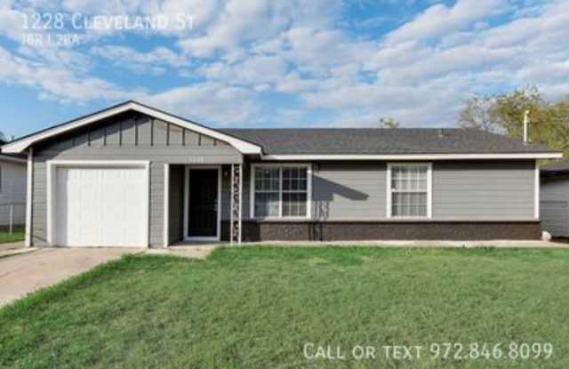 1228 Cleveland Street121733 photos photos