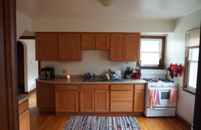 2559 N Frederick Ave - 2559 North Frederick Avenue, Milwaukee, WI 53211